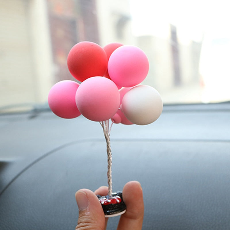 Anime Couples For Car Ornament Model Cute Kiss Balloon Figure Auto Interior Decoration Pink Dashboard Figurine Accessories Gifts