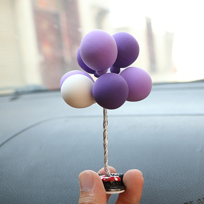 Anime Couples For Car Ornament Model Cute Kiss Balloon Figure Auto Interior Decoration Pink Dashboard Figurine Accessories Gifts